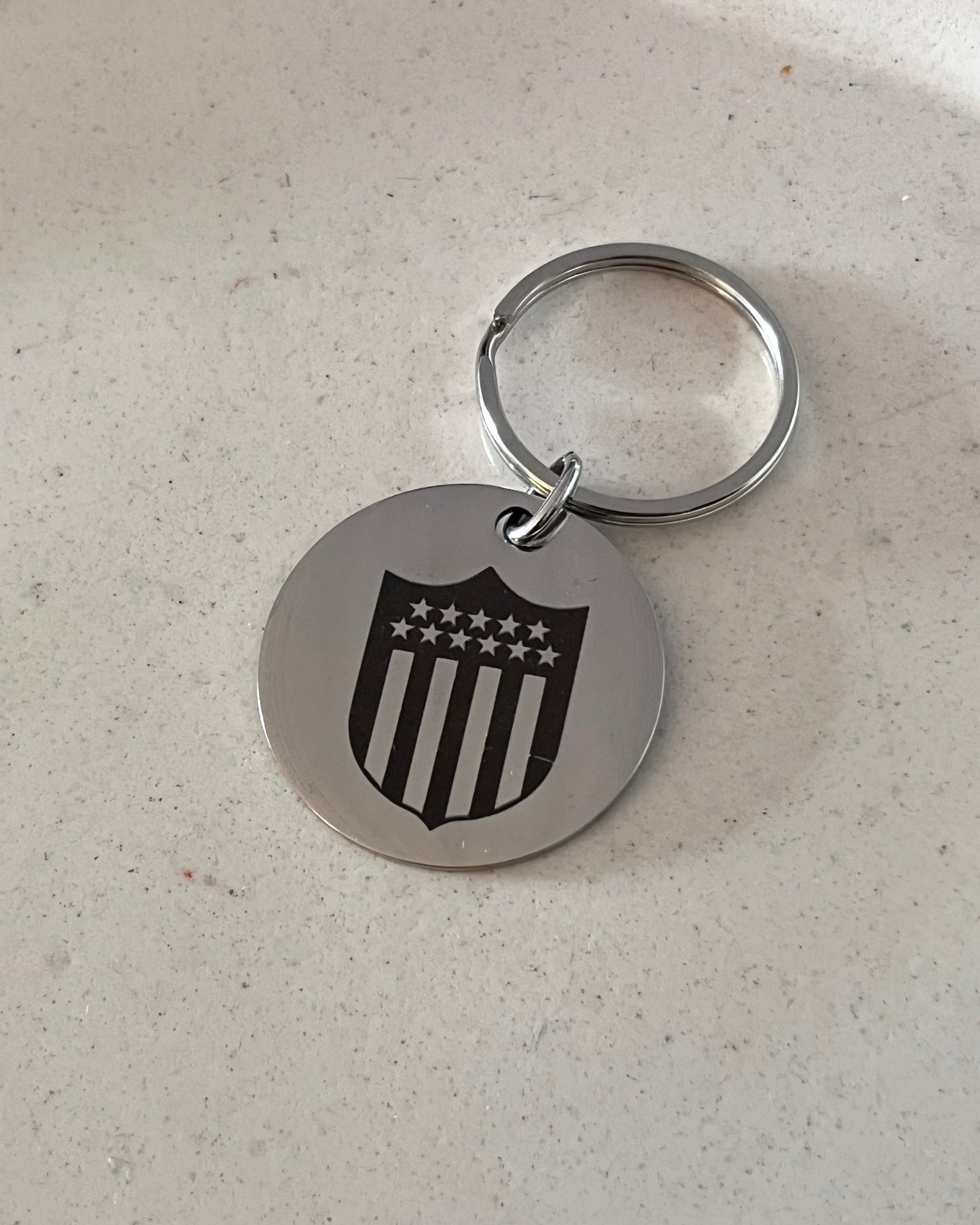 Llavero de acero