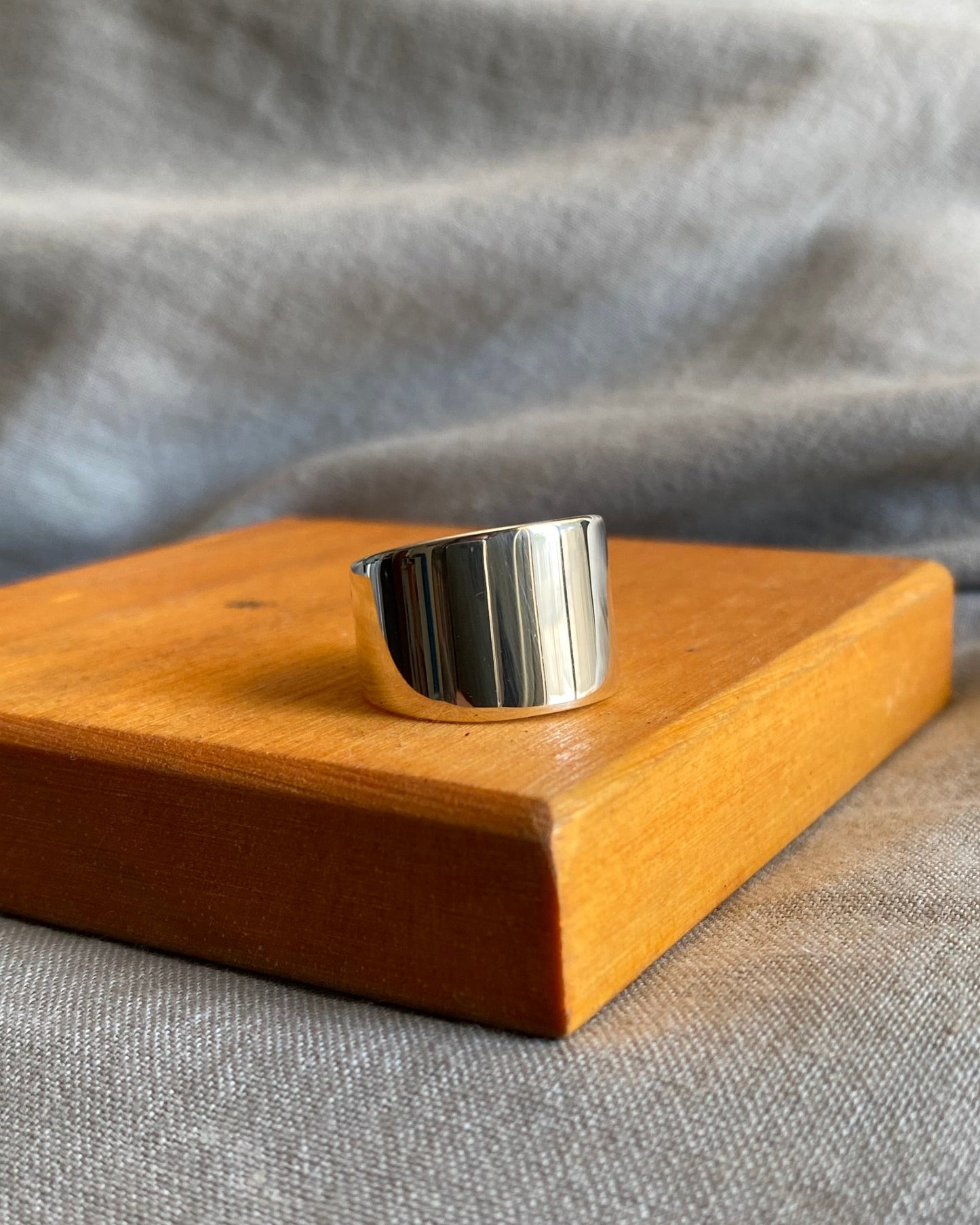 Anillo ancho liso