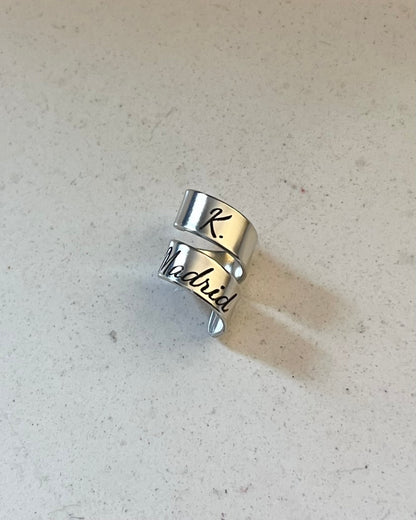 Anillo estetoscopio enrollado